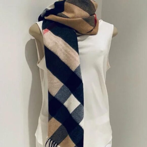 Burberry Half Mega Cashmere Bandana Scarf - Picture 4 of 8